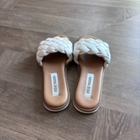 Steve Madden Women's Paislee Flat Sandal - Picture 3 of 7